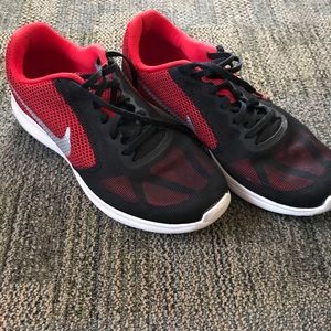 Men’s Nike revolution 3 running shoes